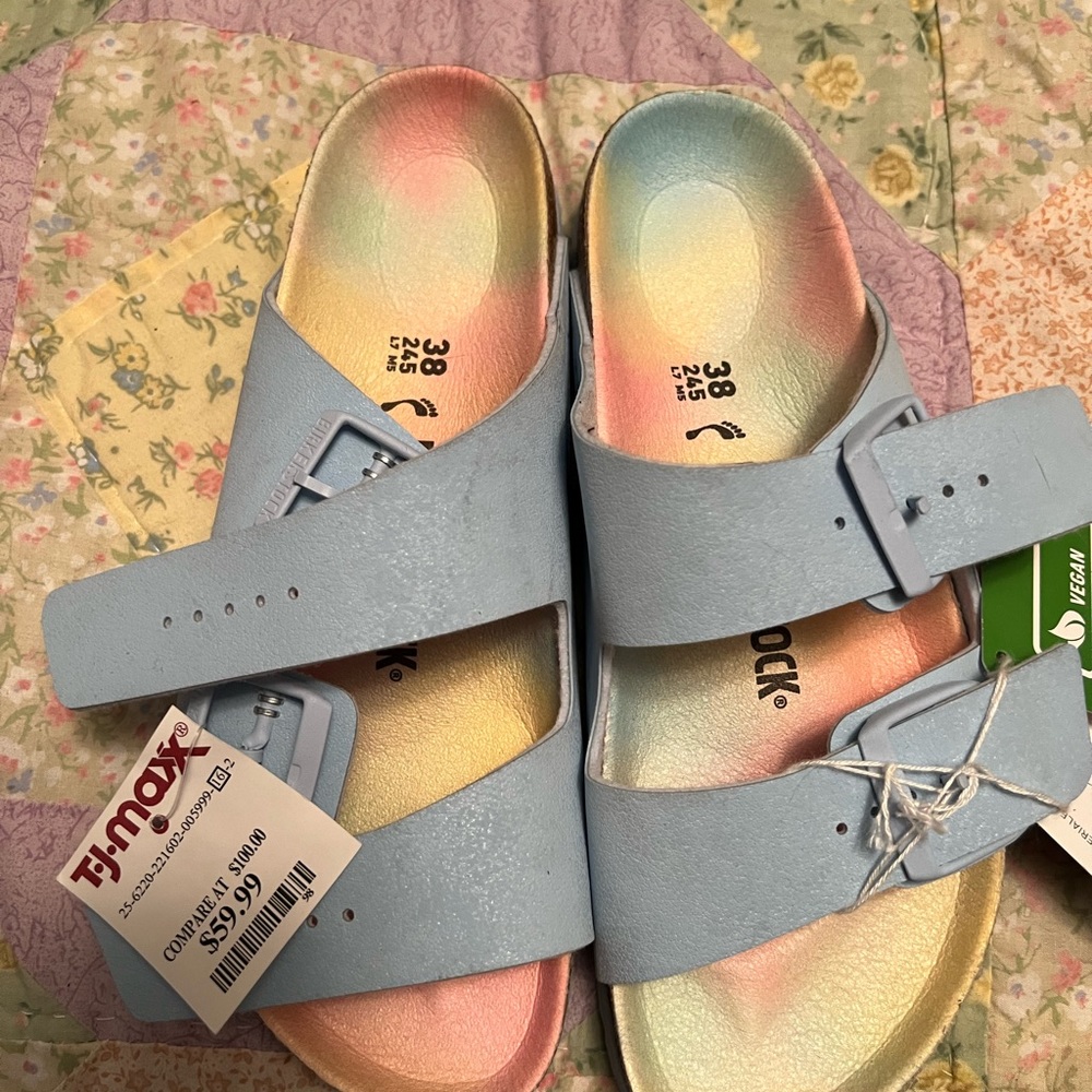 Really cute pair of Birkenstock size 38 New w/tags
